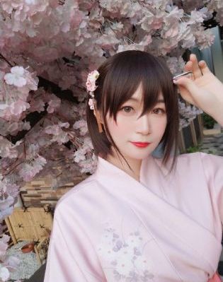 制服丝袜电影第一页_1080P最新电影在线观看