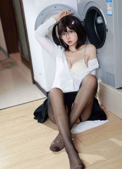 久久蜜臀一区二区三区av_高清免费观看视频