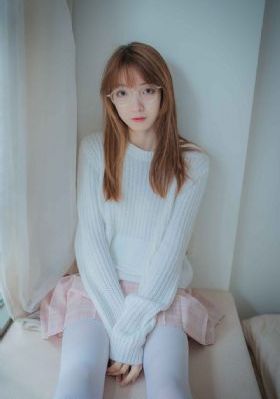 女孩肚子变大视频_DVD完整在线观看